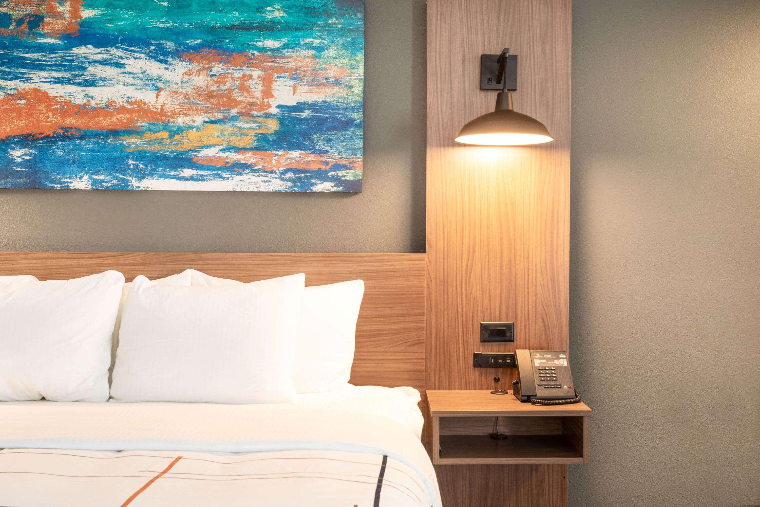 La Quinta Inn & Suites Limon By Wyndham Екстер'єр фото